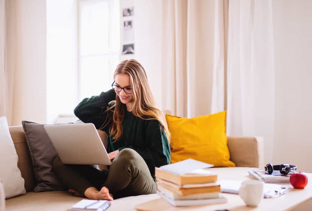 Read more about the article Weboldal – 7 vitathatatlan érv, hogy a cégednek szüksége van rá